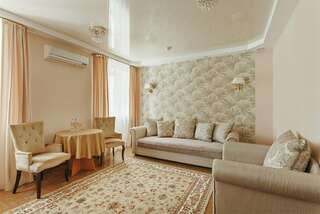 Гостиница Кремлёвский Суздаль ЛЮКС ДВУХКОМНАТНЫЙ 2-1